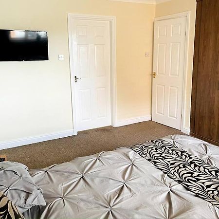 5-Bedroom Cottage In Healing, Grimsby Buitenkant foto