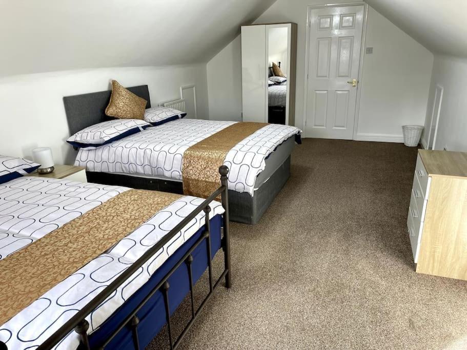 5-Bedroom Cottage In Healing, Grimsby Buitenkant foto