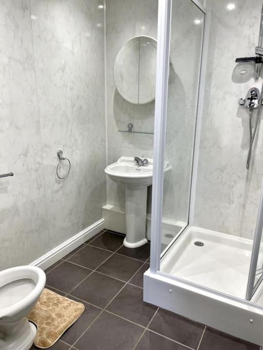 5-Bedroom Cottage In Healing, Grimsby Buitenkant foto