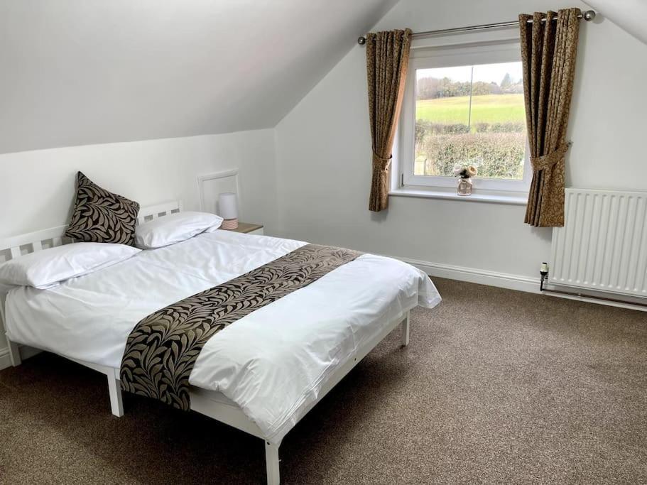 5-Bedroom Cottage In Healing, Grimsby Buitenkant foto